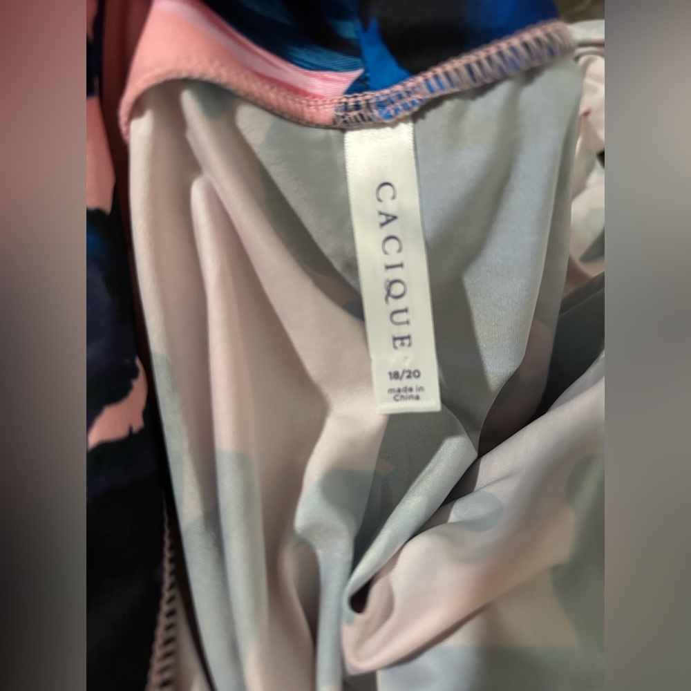 Printed Microfiber Robe - Picture 6 of 6